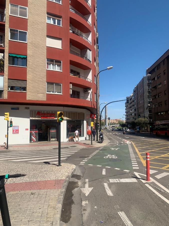 Apartamento Zaragoza Centro 2 Luaran gambar
